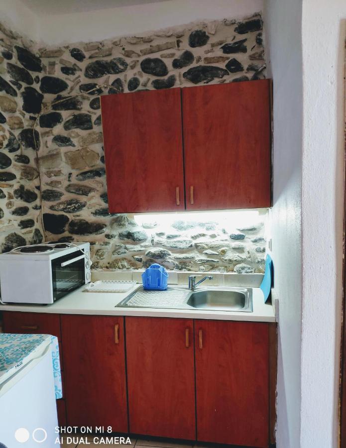 Mariaeva Rooms Lentas Exterior photo